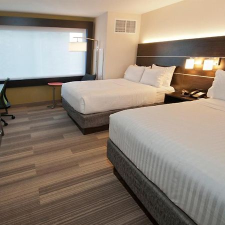 Holiday Inn Express & Suites Johnstown By Ihg Extérieur photo