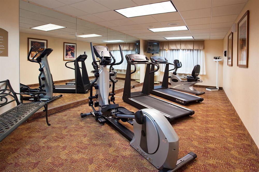 Holiday Inn Express & Suites Johnstown By Ihg Extérieur photo