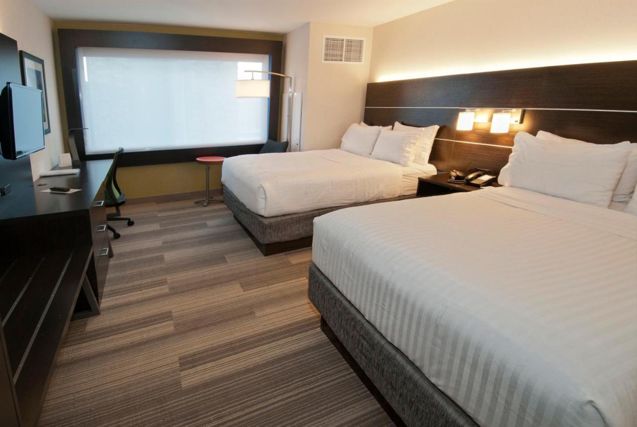 Holiday Inn Express & Suites Johnstown By Ihg Extérieur photo