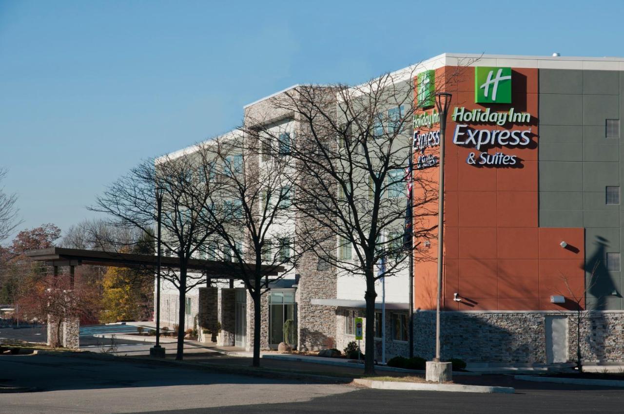 Holiday Inn Express & Suites Johnstown By Ihg Extérieur photo